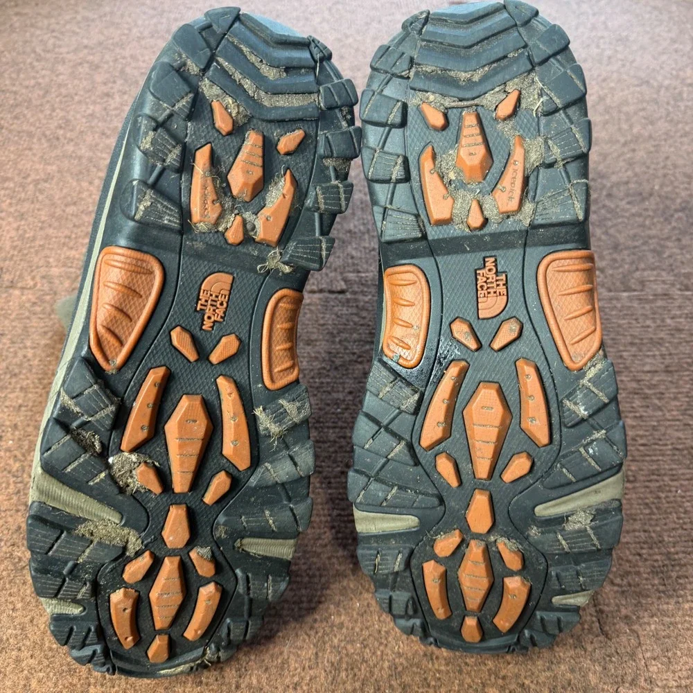 The North Face Men Chilkat III Waterproof Heatseeker Winter Boots Brown NF0A39V6